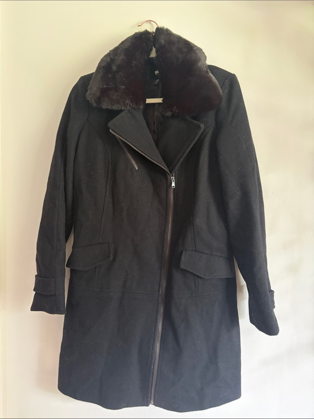 Mossimo Supply Co. Black Wool-Blend Coat with Faux Fur Collar